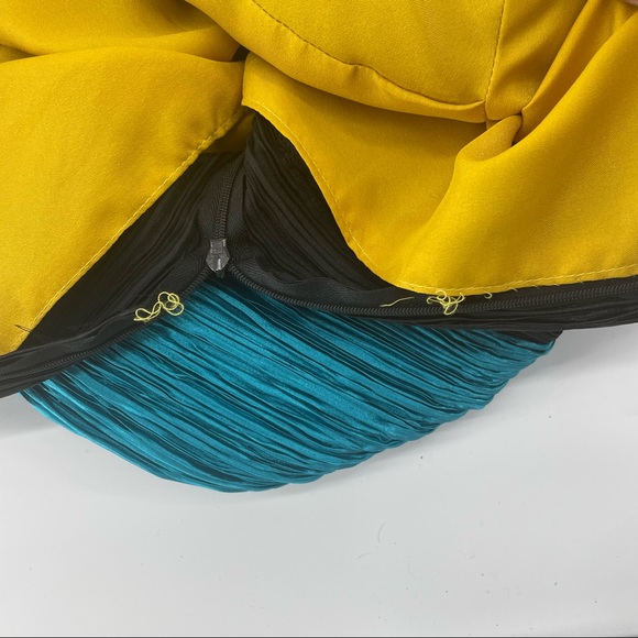 Pierre Labiche Nieman Marcus 80s Colorblock Pleated Gown - Picture 9 of 10